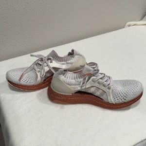 Adidas UltraBoost X Limited Bronze Edition